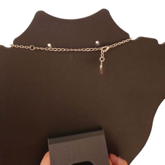 Guess Cluster Bead Circle Drop Necklace - Picture 3 of 10